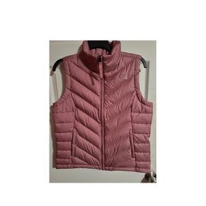 Pink women’s North face vest